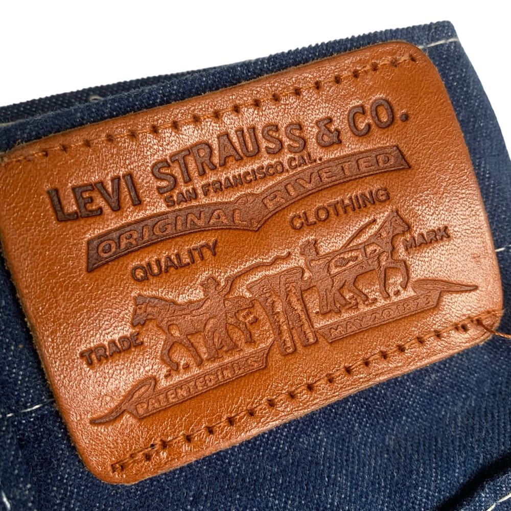 Vintage 1980 Levi 549’s-White Label-Levi's For Men-Size 38-Blue Jeans Denim